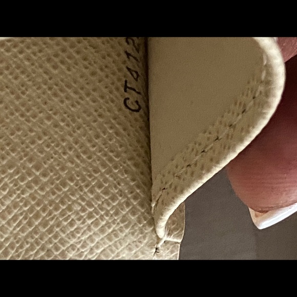 Authentic key chain - Picture 4 of 10